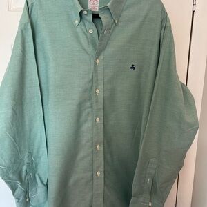 Brooks Brothers Seafoam Green Casual Button-Down Shirt